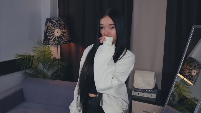 AlysonBethay from France