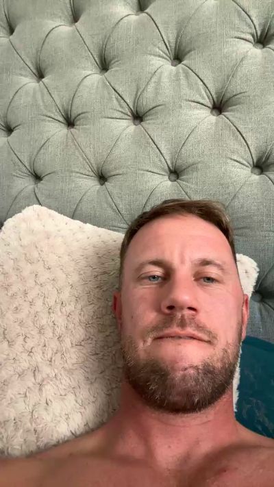 Benjay74 from United Kingdom
