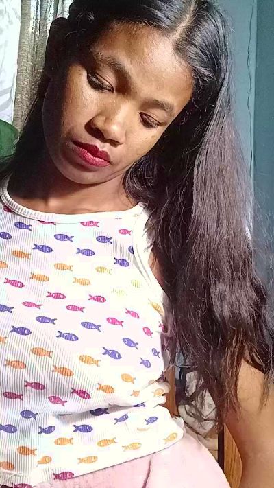 Carinahot02 from Madagascar