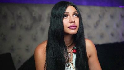GiuliaSya from Romania