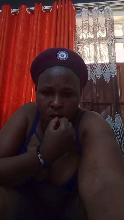 Sexypretty44 from Kenya