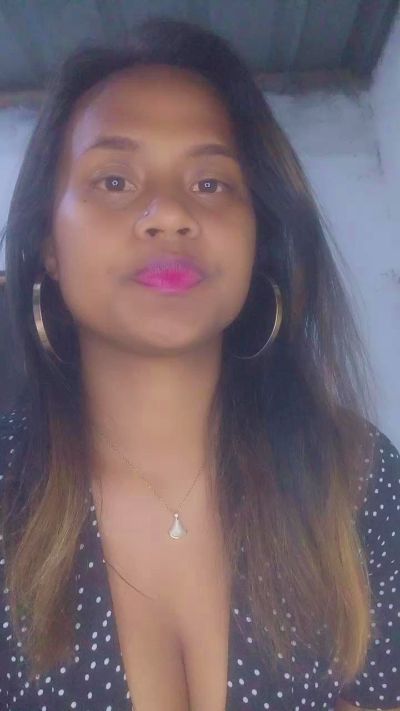Sharonne07 from Madagascar