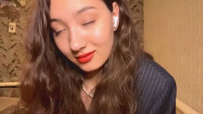 SuzannLertora from Japan