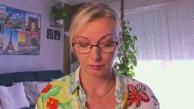 VanessaLUX from Germany