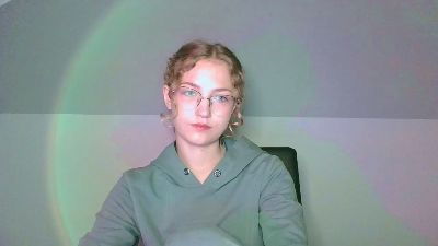 crazy_c_urly from United Kingdom