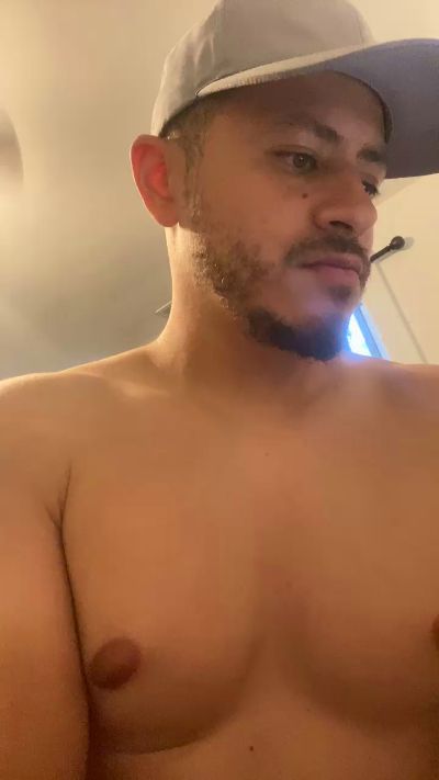 drake247 from Colombia