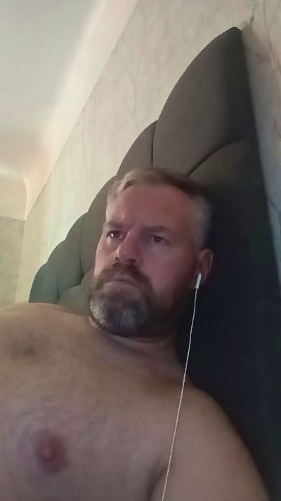 jonnyx5 from United Kingdom